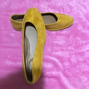 MUSTARD SUEDE FLATS